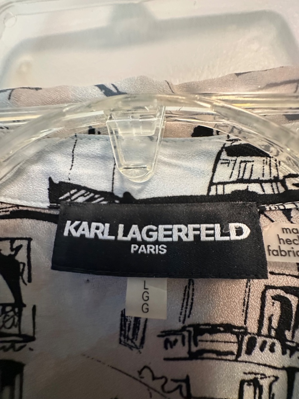 Karl Lagerfeld Paris Blouse Size Large Paris Print Eiffel Tower Button Front Top - Picture 3 of 3